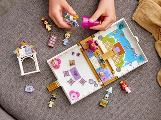 Ariel, Belle, Cinderella and Tiana's Storybook Adventures de LEGO – photo du produit 13 sur 16