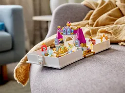 LEGO Ariel, Belle, Cinderella and Tiana's Storybook Adventures (43193) - afbeelding 14