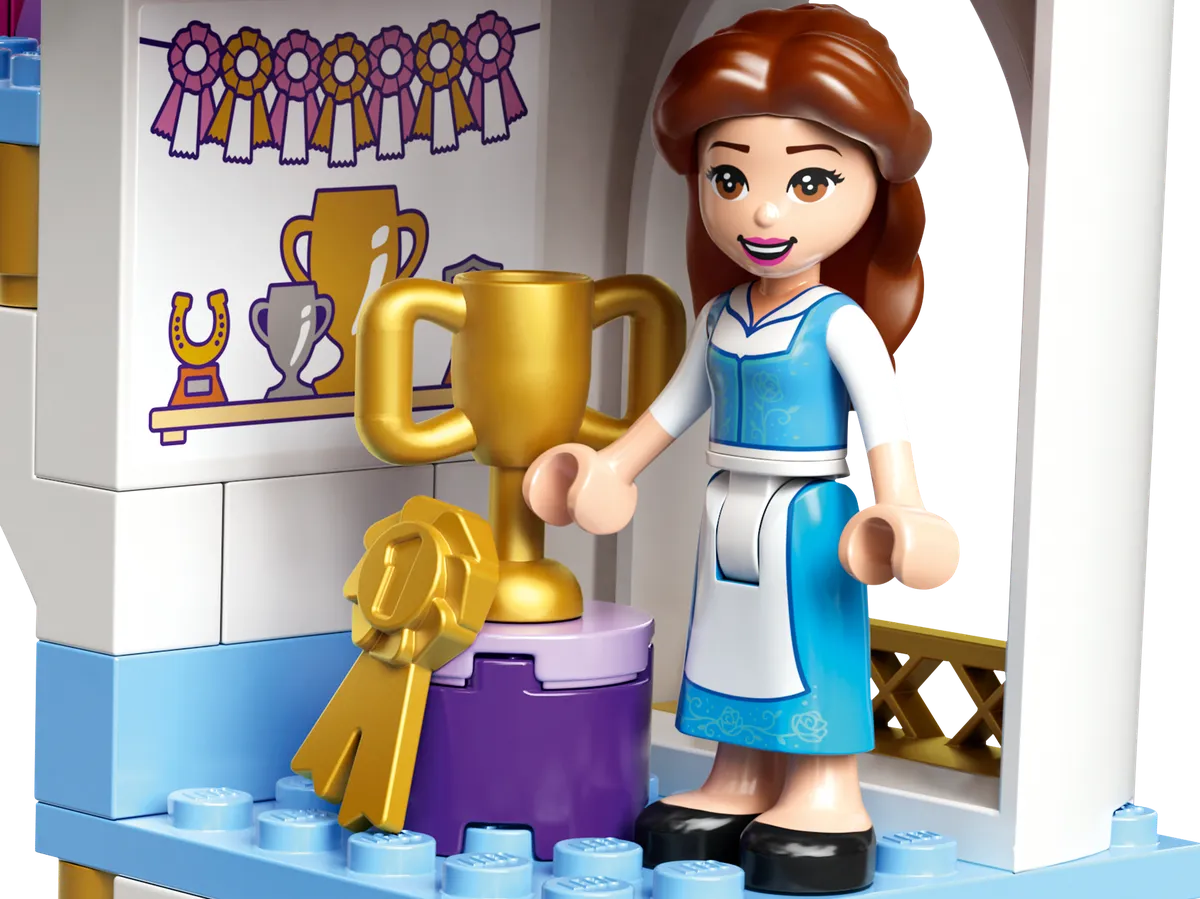 LEGO Belle and Rapunzel's Royal Stables (43195) - Bild 2