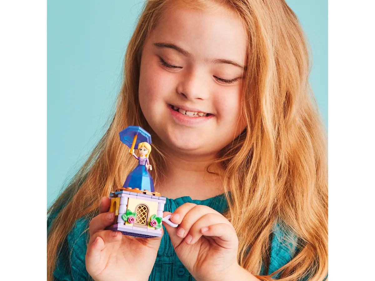 LEGO Twirling Rapunzel (43214) - afbeelding 6