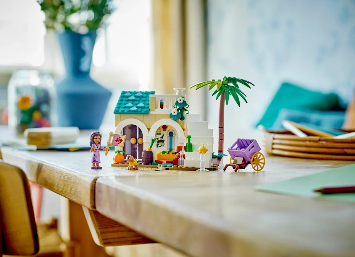 LEGO Asha in the City of Rosas (43223) - Bild 6