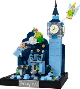 LEGO Peter Pan & Wendy's Flight over London (43232)