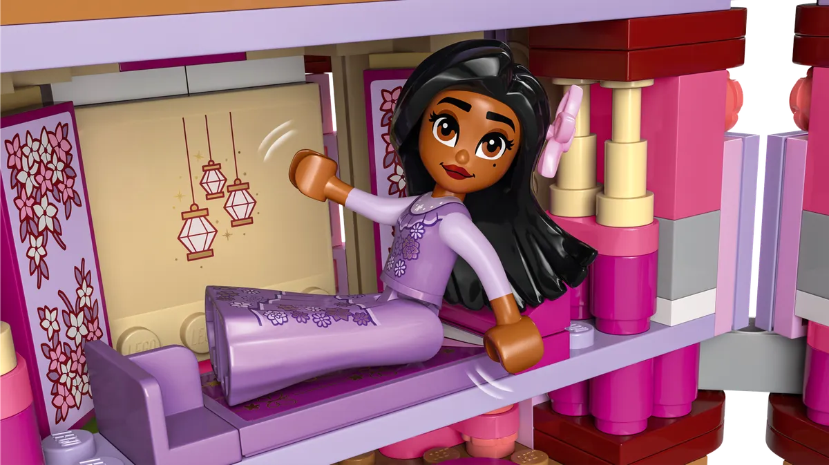 LEGO Isabela's Flowerpot (43237) - image 3