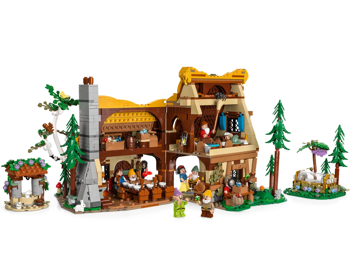 LEGO Snow White and the Seven Dwarfs' Cottage (43242) - Bild 2