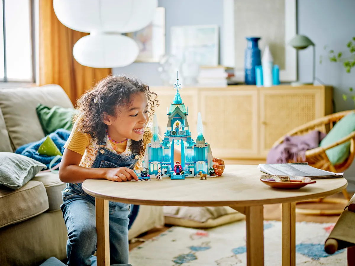 LEGO Elsa's Ice Palace (43244) - afbeelding 5
