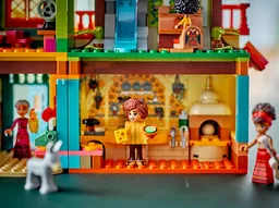 LEGO The Magical Madrigal House (43245) - image 10
