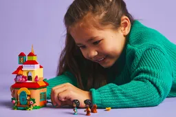 LEGO Encanto Mini House (43261) - afbeelding 6