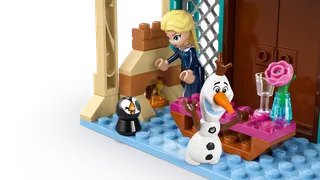 Arendelle Frozen Castle de LEGO – photo du produit 5 sur 10