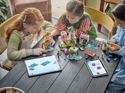 LEGO Princess Castle & Royal Pets (43267) - afbeelding 9