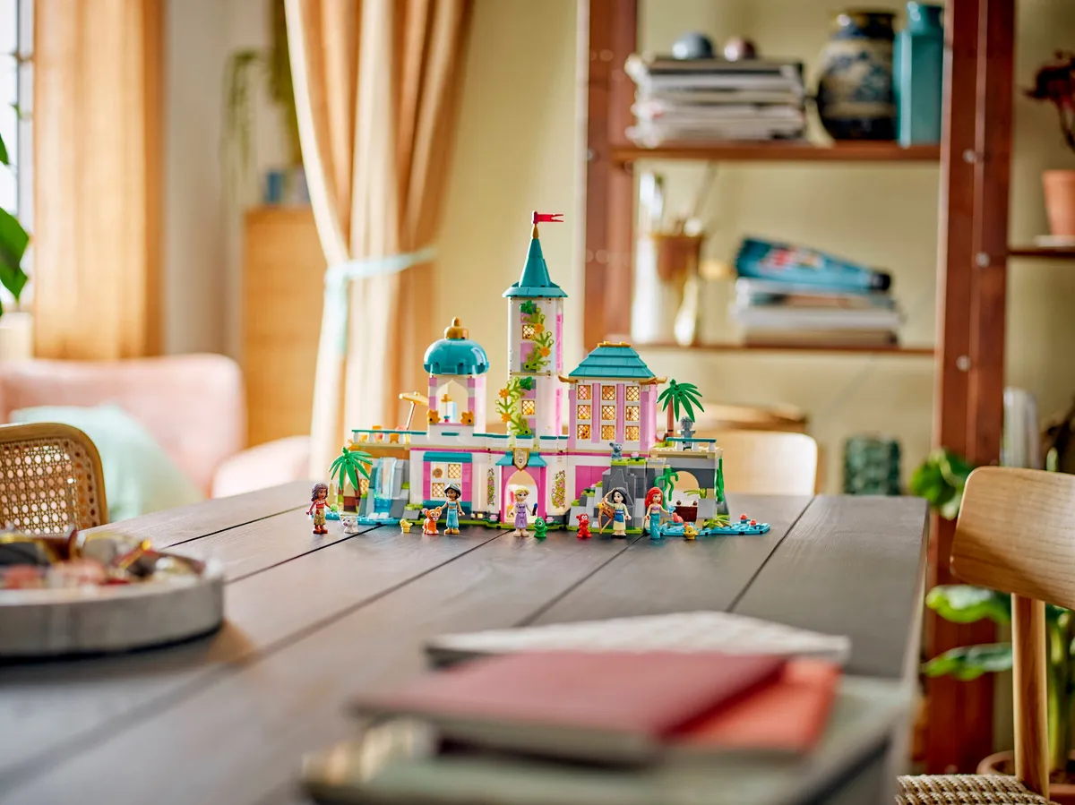 LEGO Princess Castle & Royal Pets (43267) - Bild 8
