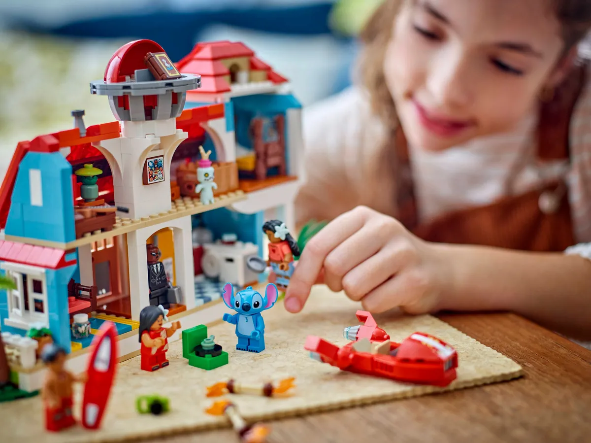 LEGO Lilo and Stitch Beach House (43268) - Bild 6