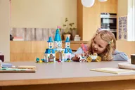 Assepoesters kasteel en paardenkoets - Afbeelding 7 van 11