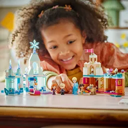 LEGO Mini Arendelle Castle & Elsa's Ice Palace (43278) - afbeelding 7