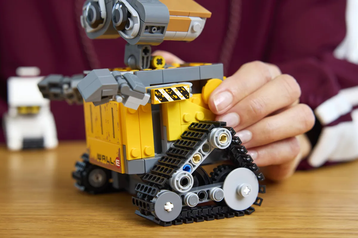 LEGO WALL-E and EVE (43279) - Bild 12