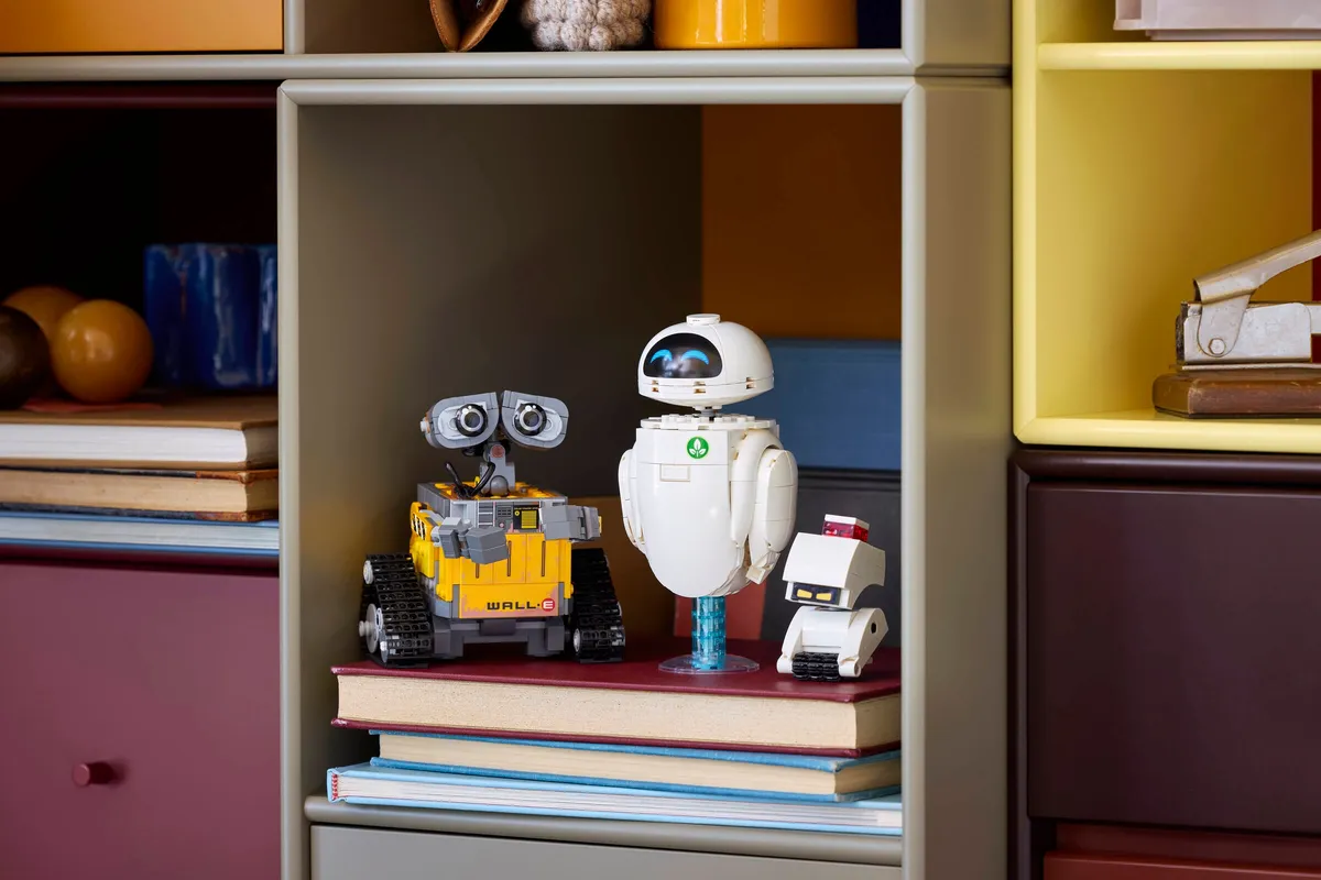 LEGO WALL-E and EVE (43279) - Bild 13