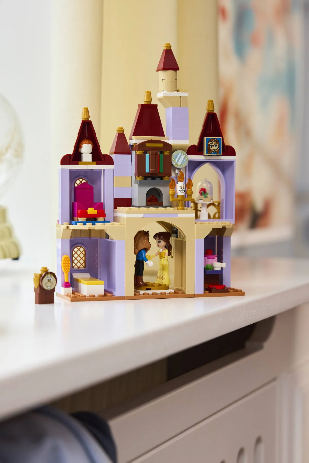 LEGO Belle & the Beast's Enchanted Castle (43289) - Bild 10