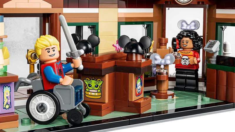 Main Street, U.S.A. by LEGO – product photo 7 of 22