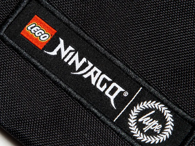 HYPE X LEGO® NINJAGO® Tote Bag von LEGO – Produktfoto 4 von 5