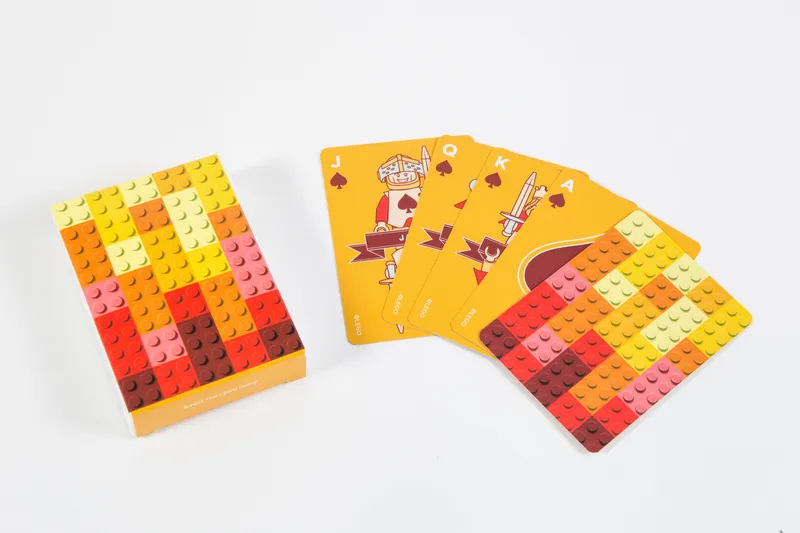 LEGO® Brick Playing Cards von LEGO – Produktfoto 7 von 10