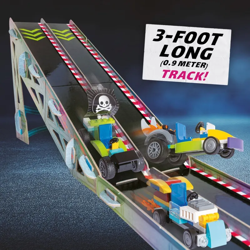 Race Cars Book van LEGO – productfoto 4 van 5