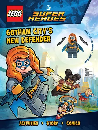 GOTHAM CITY's New Defender Book by LEGO – product photo 1 of 5