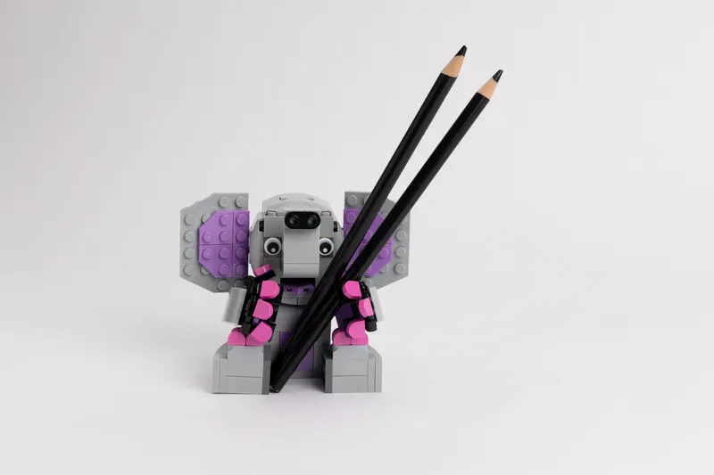 Elephant Pencil Holder von LEGO – Produktfoto 3 von 4