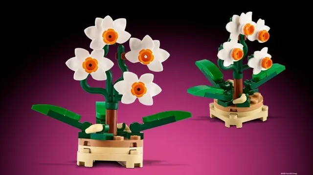 Micro Orchid by LEGO – product photo