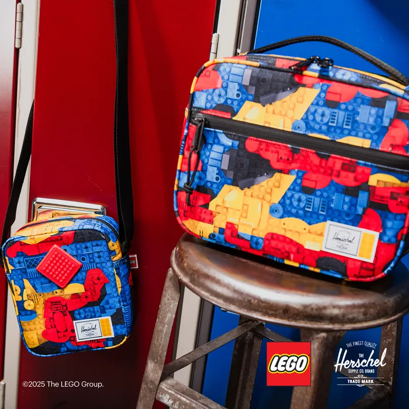 Herschel Heritage™ Crossbody – Abstract Bricks von LEGO – Produktfoto 4 von 4