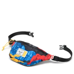 LEGO Herschel Heritage™ Hip Pack Little Herschel – Scavenger Hunt Bricks (5009282) - afbeelding 2