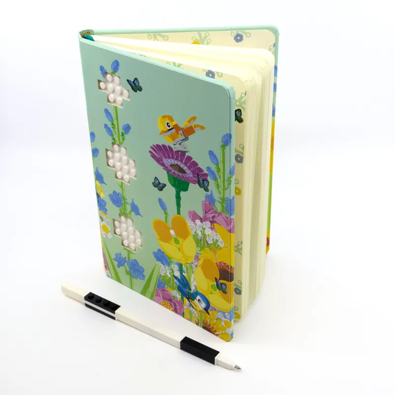Notebook with Gel Pen de LEGO – photo du produit 4 sur 8