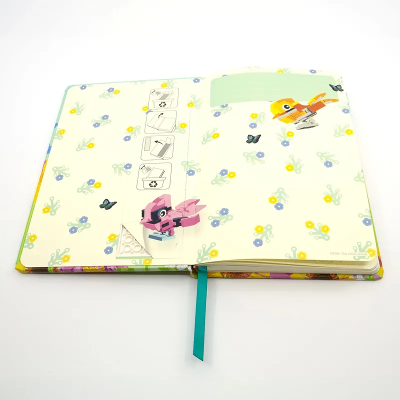 Notebook with Gel Pen de LEGO – photo du produit 5 sur 8