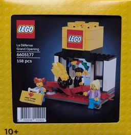 LEGO La Défense Grand Opening (5009625)