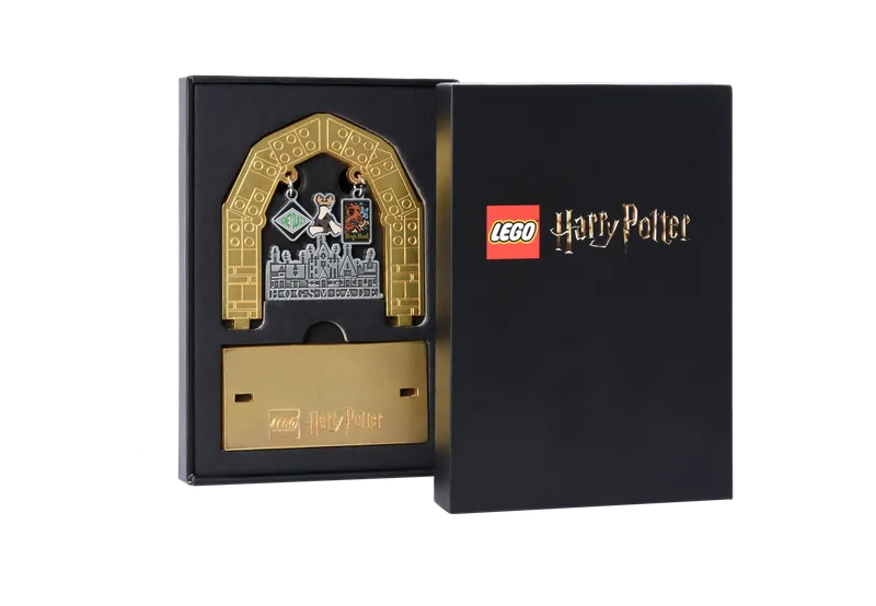 Hogsmeade™ Sign van LEGO – productfoto 2 van 4