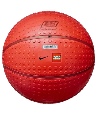 Nike x LEGO® Collection Basketball van LEGO – productfoto 2 van 3