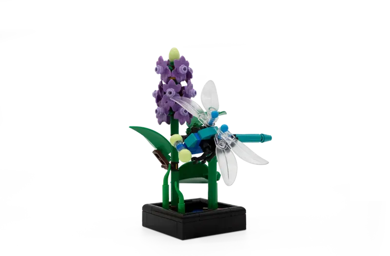 Insiders Dragon Fly Garden
