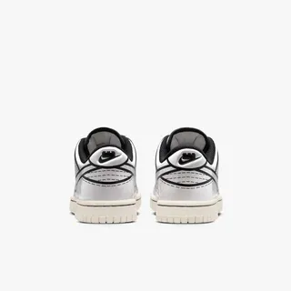 Nike Dunk Low x LEGO® Collection – Big Kids' Shoes van LEGO – productfoto 5 van 9