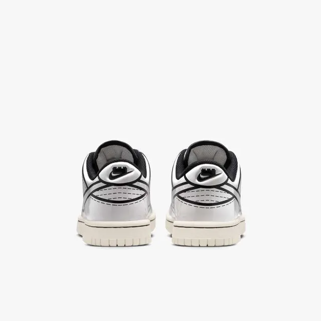 Nike Dunk Low x LEGO® Collection – Big Kids' Shoes van LEGO – productfoto 5 van 9