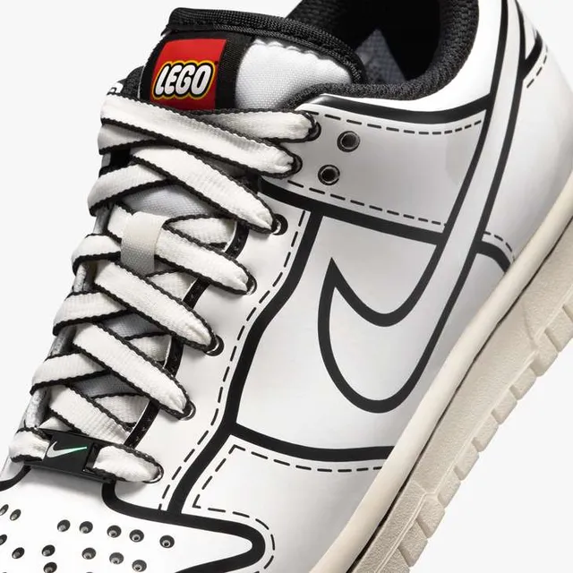 Nike Dunk Low x LEGO® Collection – Big Kids' Shoes van LEGO – productfoto 6 van 9