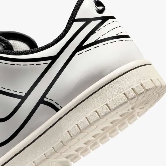 Nike Dunk Low x LEGO® Collection – Big Kids' Shoes van LEGO – productfoto 9 van 9