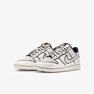 Nike Dunk Low x LEGO® Collection – Big Kids' Shoes van LEGO – productfoto 1 van 9