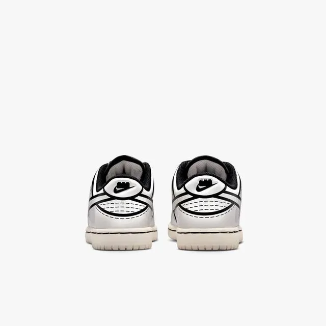 Nike Dunk Low x LEGO® Collection – Little Kids' Shoes von LEGO – Produktfoto 5 von 10