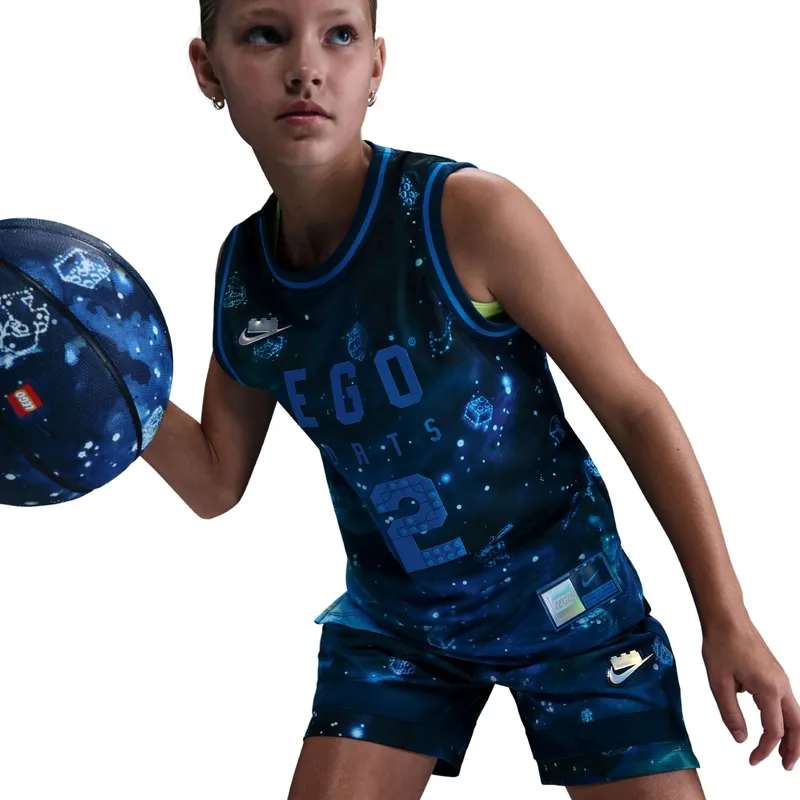 Nike x LEGO® Collection Dri-FIT Crossover Shorts de LEGO – photo du produit 6 sur 7