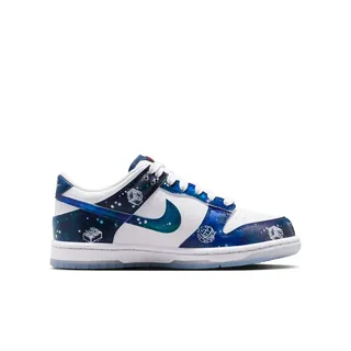Nike Dunk Low x LEGO® Collection – Big Kids' Shoes von LEGO – Produktfoto 3 von 12