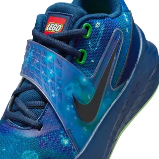 Nike Hustle D 12 x LEGO® Collection – Big Kids' Shoes van LEGO – productfoto 11 van 12