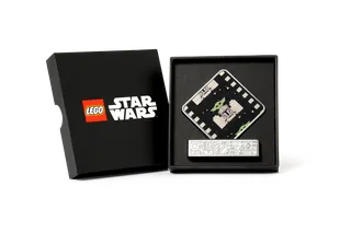 The Mandalorian™ and Grogu™ Display by LEGO – product photo 1 of 2