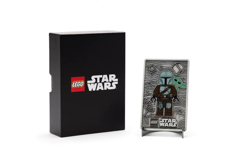 The Mandalorian™ and Grogu™ Metal Card by LEGO – product photo 2 of 2