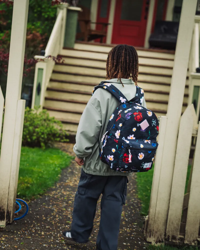 LEGO® Herschel Heritage™ Kids Backpack – Falling Florals fra LEGO – produktfoto 6 af 7