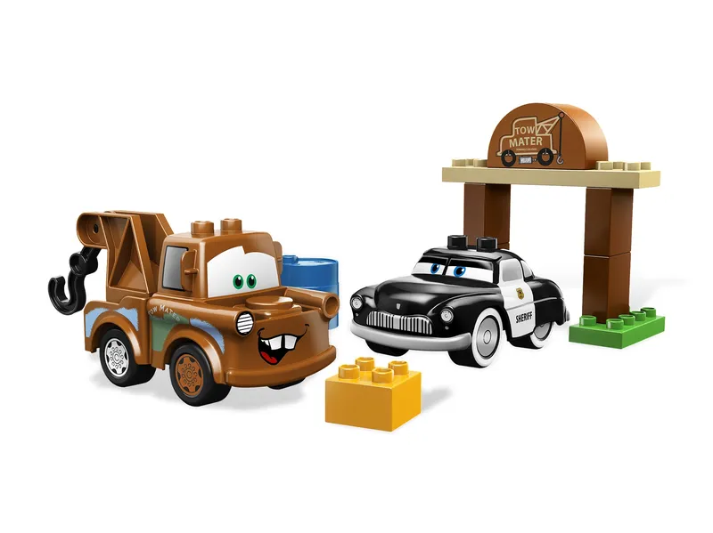 Mater's Yard von LEGO – Produktfoto