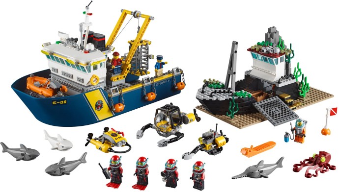 LEGO Deep Sea Exploration Vessel (60095)