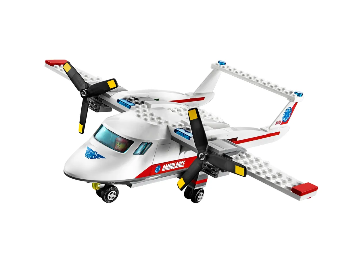 LEGO Ambulance Plane (60116) - image 2